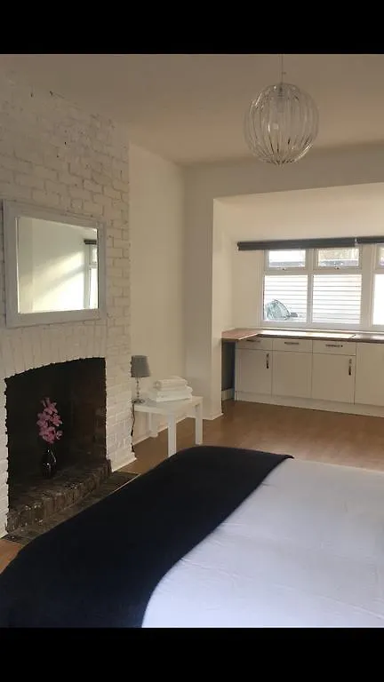 Lotus Lodge Westcliff-on-Sea United Kingdom